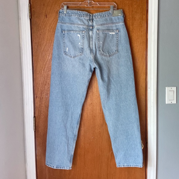 ZARA Denim Jeans Relaxed Fit Ripped/Distressed - Picture 3 of 9